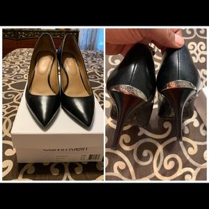 Calvin Klein Pumps
